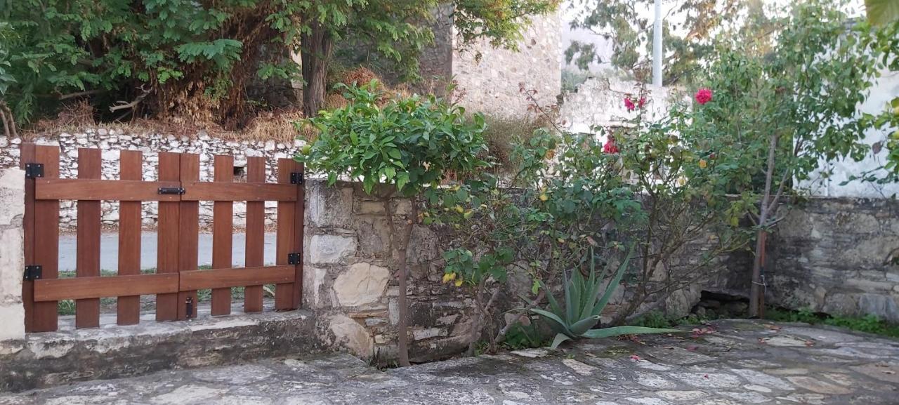Small Traditional House In Asfendiou Kos Agios Dimitrios (Kos) Exterior foto